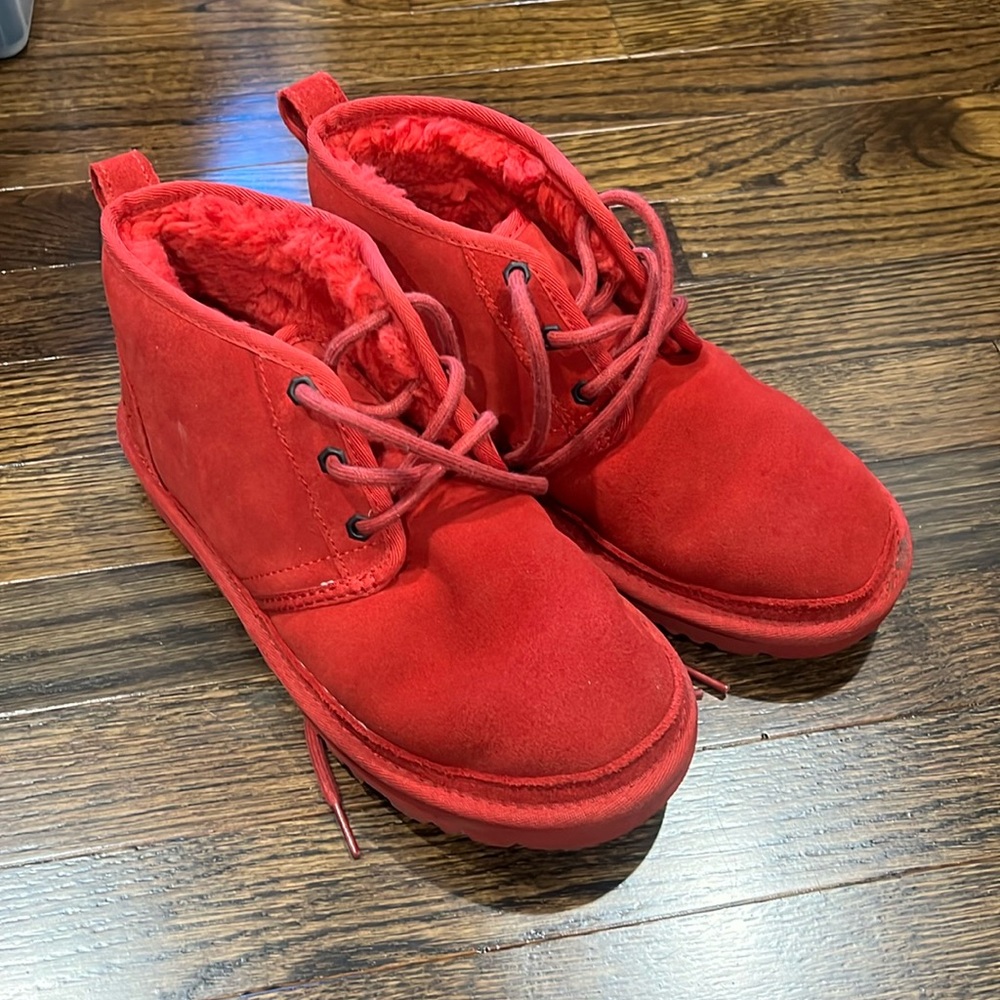 Red Neumal Chukka boot- Samba red